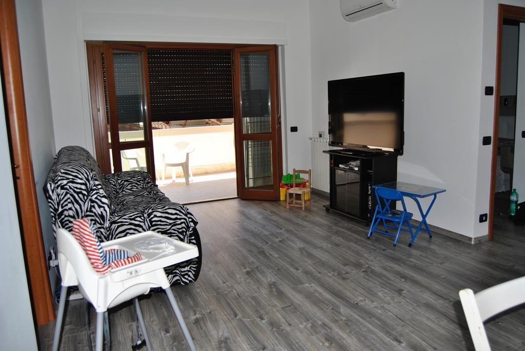 Rhomeholidays Fiumicino Exterior photo